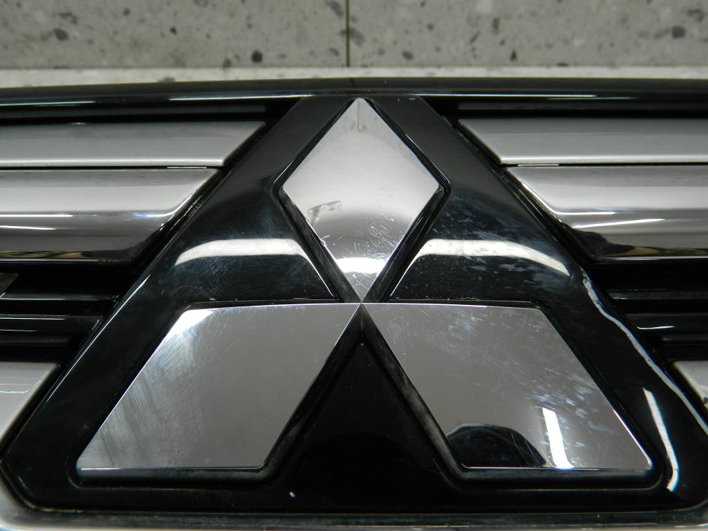 Эмблема Mitsubishi Outlander (GF) 2012>