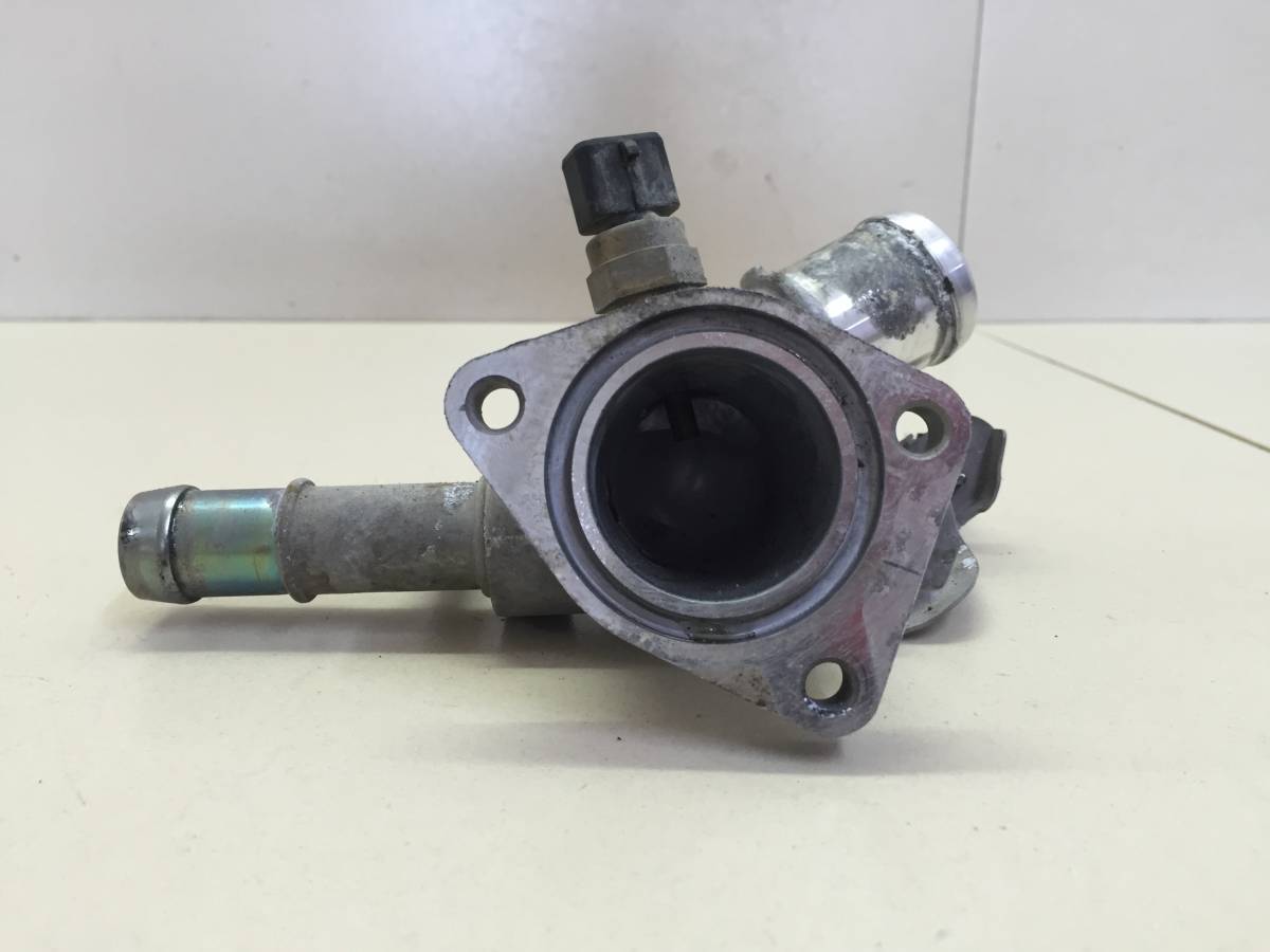Фланец двигателя системы охлаждения Kia Rio 3 (UB) 2011-2017