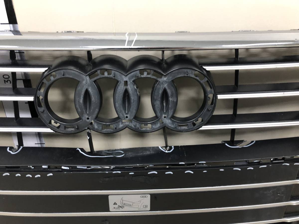 Решетка радиатора Audi A6 (C8) 2018>