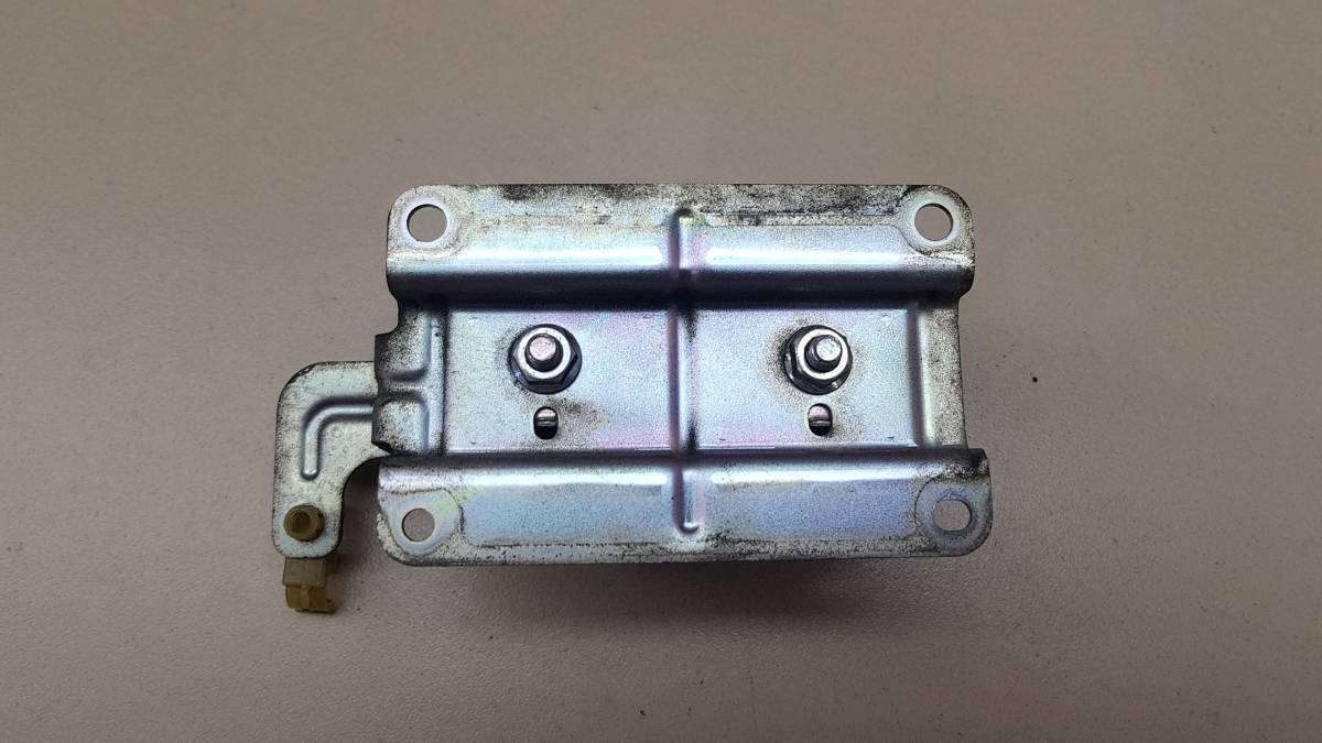 Клапан воздушный Ford C-MAX 2003-2010