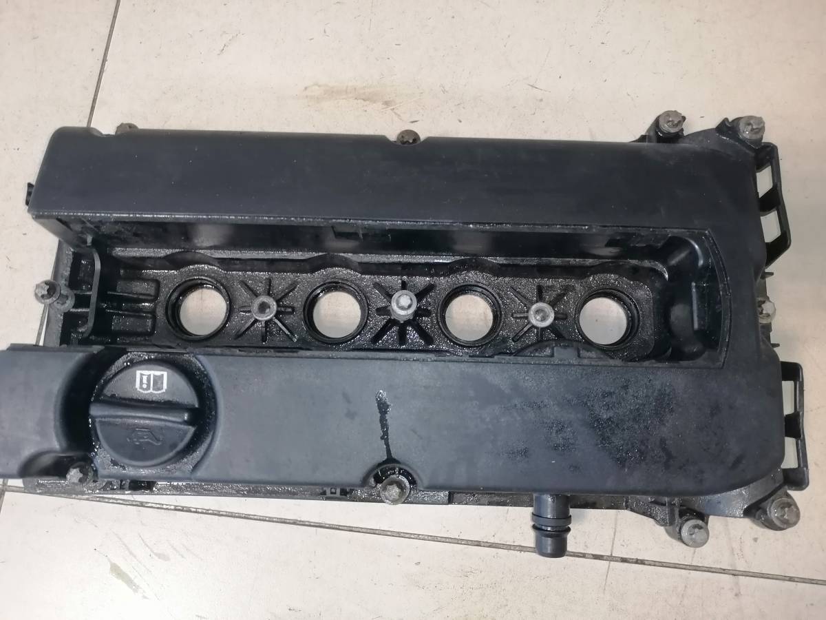 Крышка головки блока (клапанная) Chevrolet Cruze (J300) 2009-2016 Крышка головки блока (клапанная) Chevrolet Cruze (J300) 2009-2016
