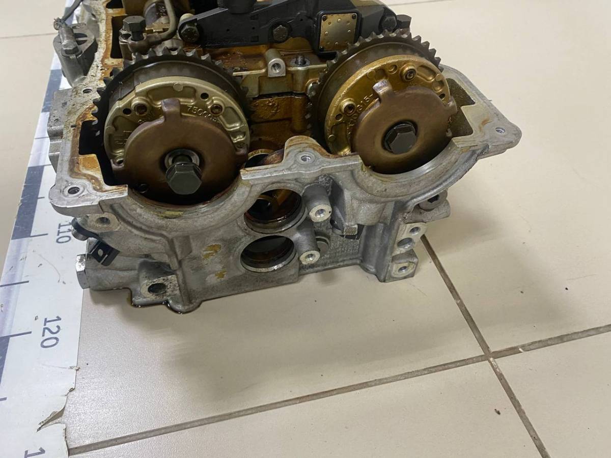 Головка блока цилиндров BMW 3-series E92/E93 2006-2012 Головка блока цилиндров BMW 3-series E92/E93 2006-2012