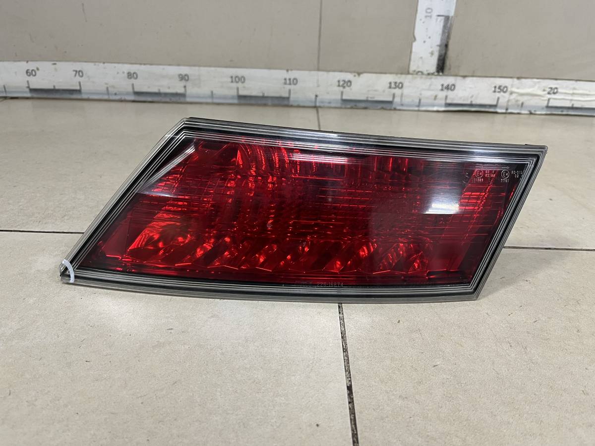 Фонарь задний внутренний правый Honda Civic 5D 2006-2012