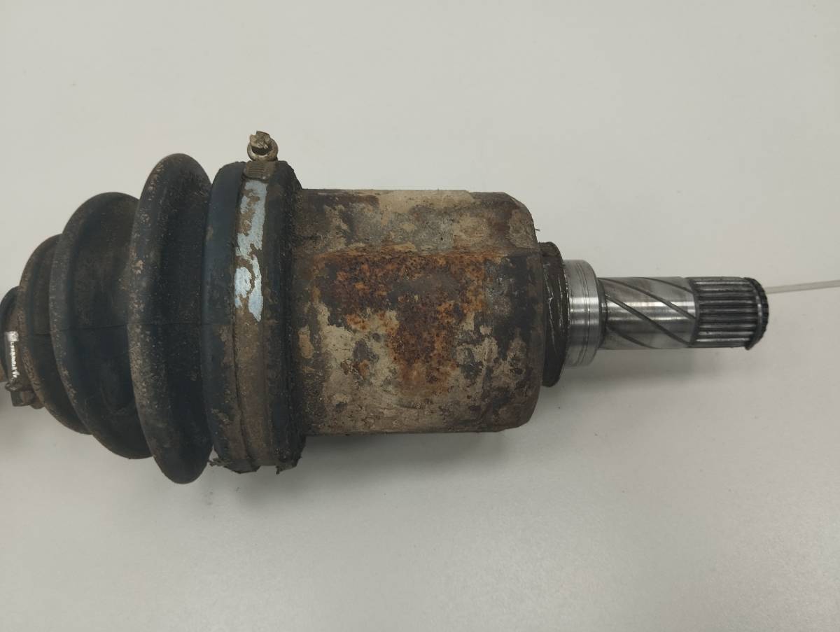 Полуось передняя левая Nissan Qashqai (J10) 2006-2013