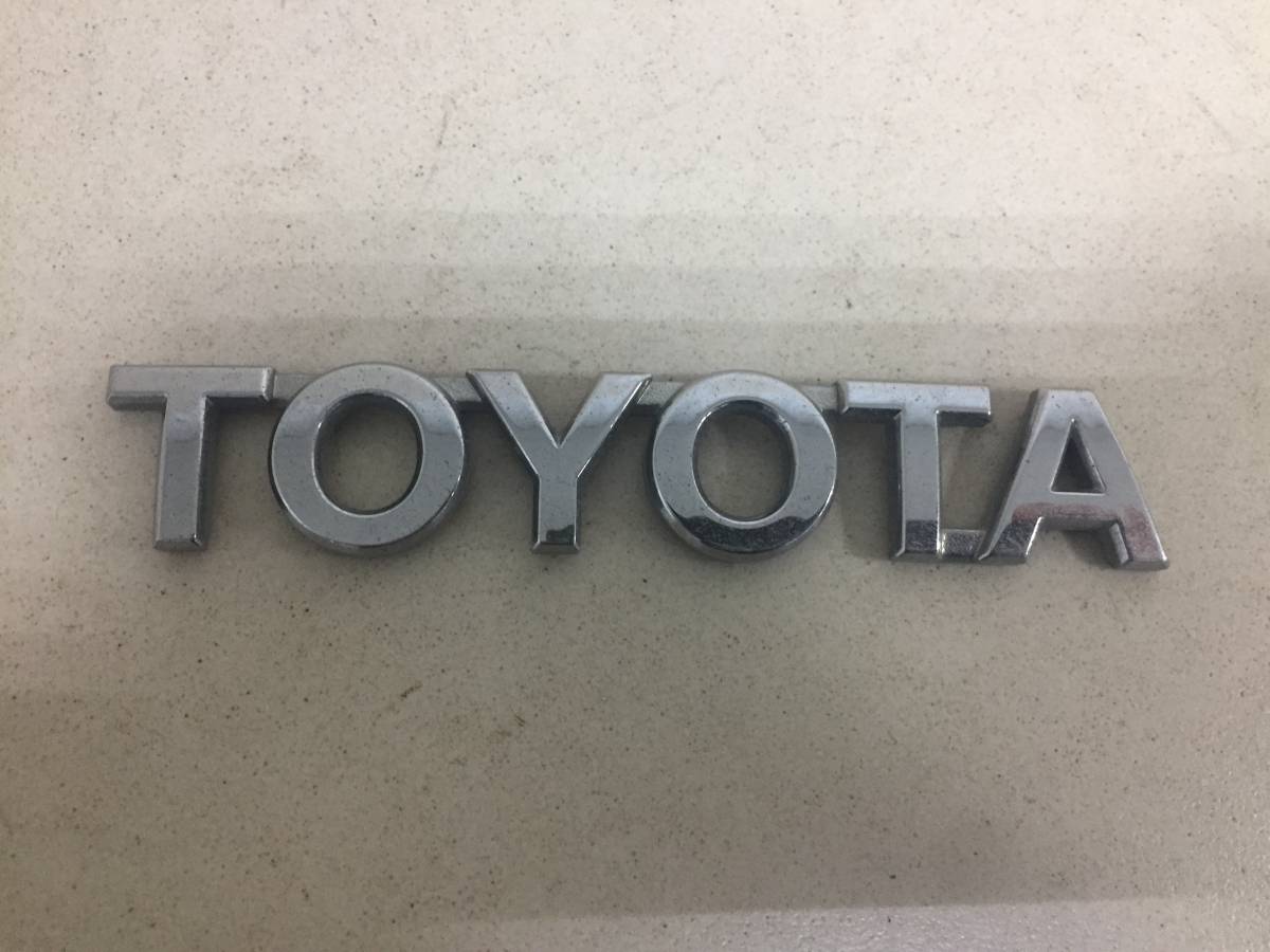 Эмблема Toyota Corolla E180 2013>