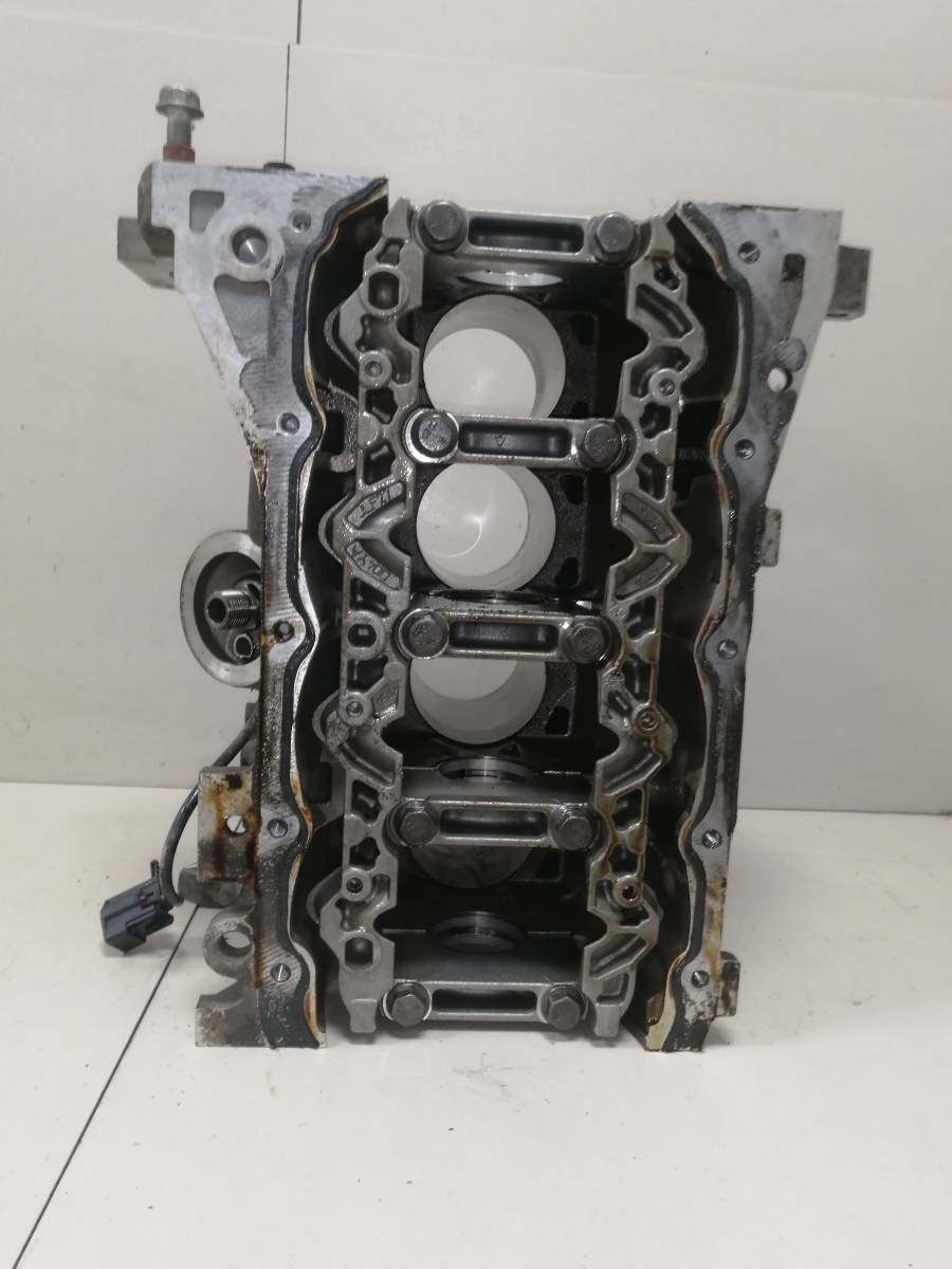 Блок двигателя Ford Fusion (JU) 2002-2012