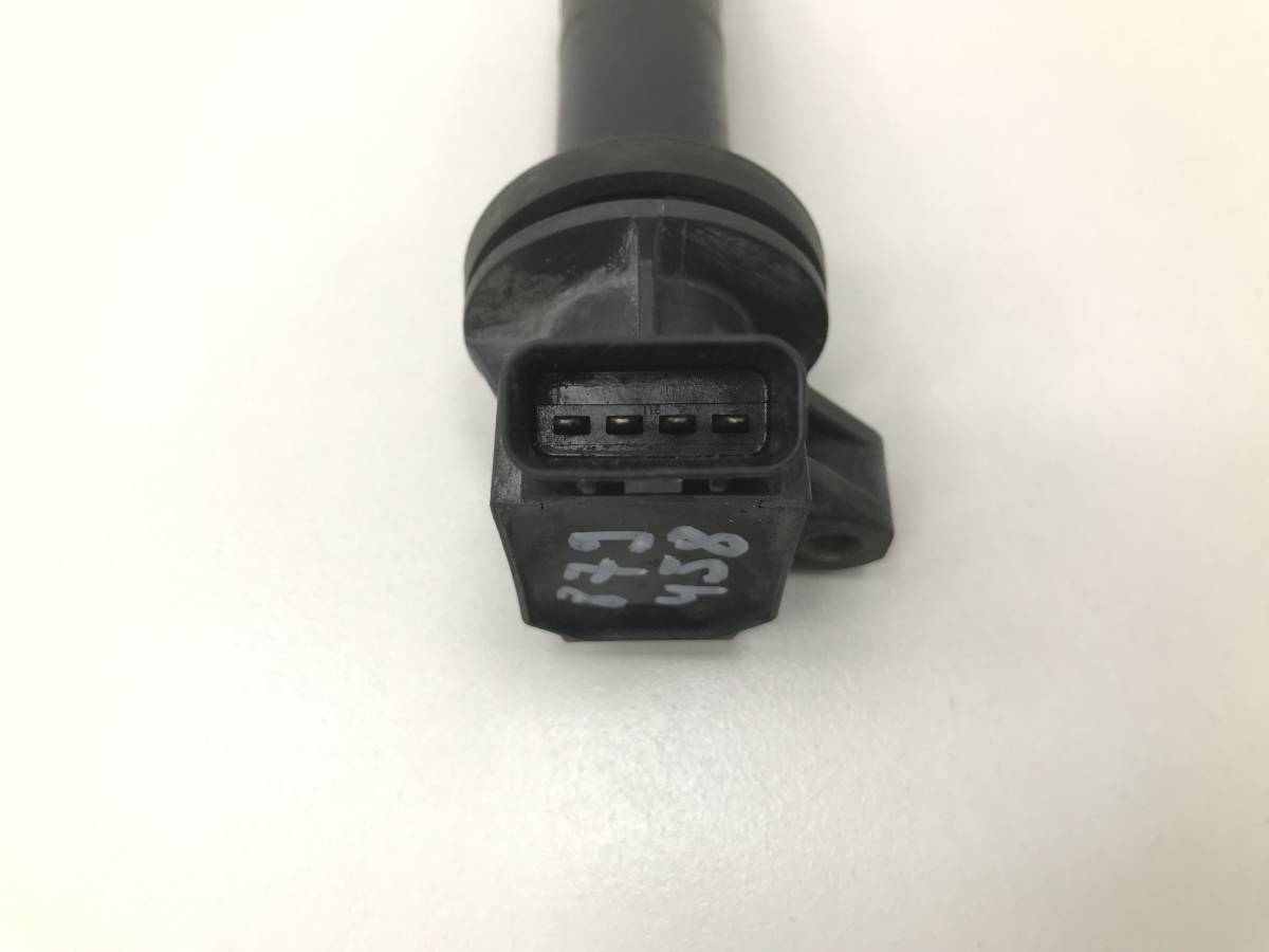 Катушка зажигания Toyota Corolla E120 2001-2007