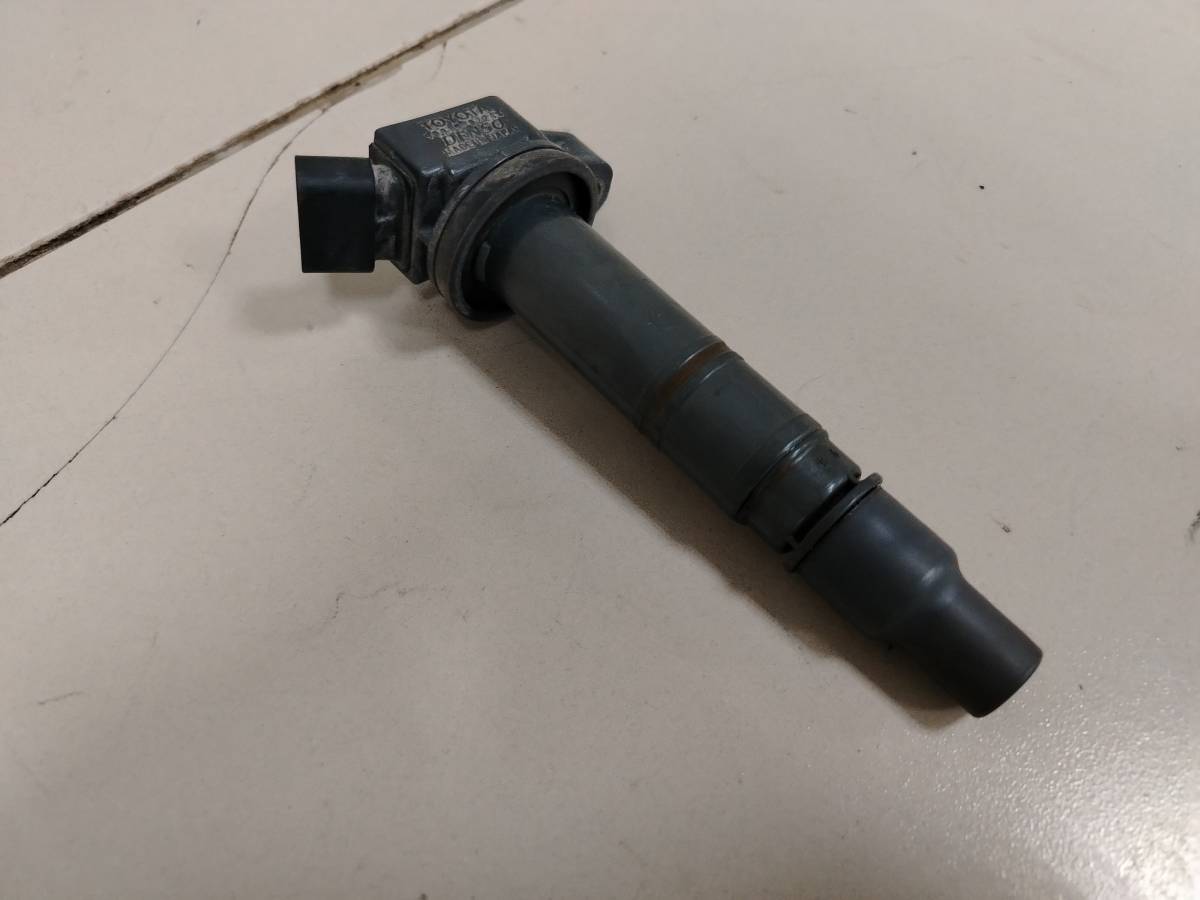 Катушка зажигания Toyota Land Cruiser Prado (J120) 2002-2009