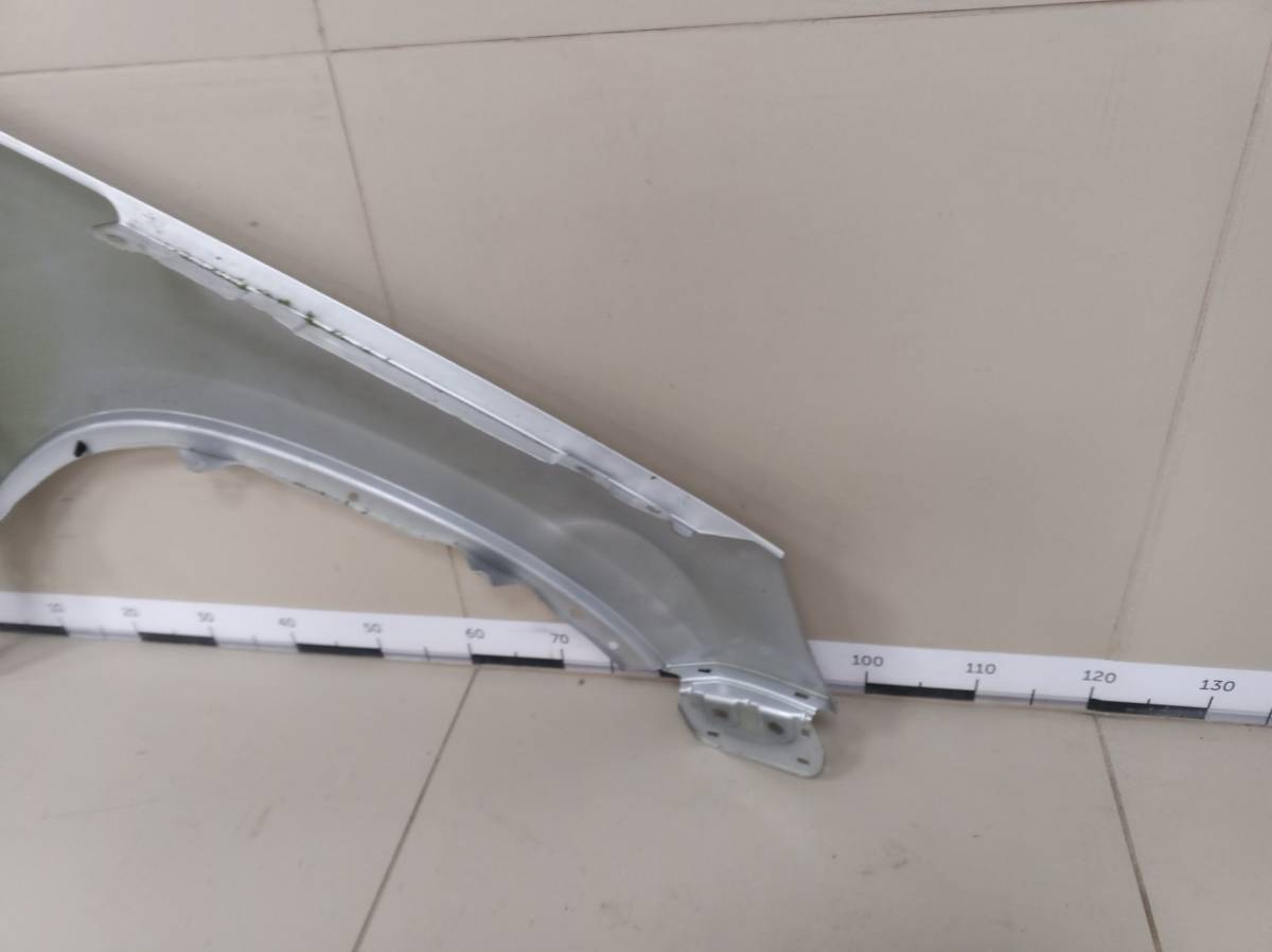 Крыло переднее левое Volkswagen Tiguan (5N1) 2007-2011