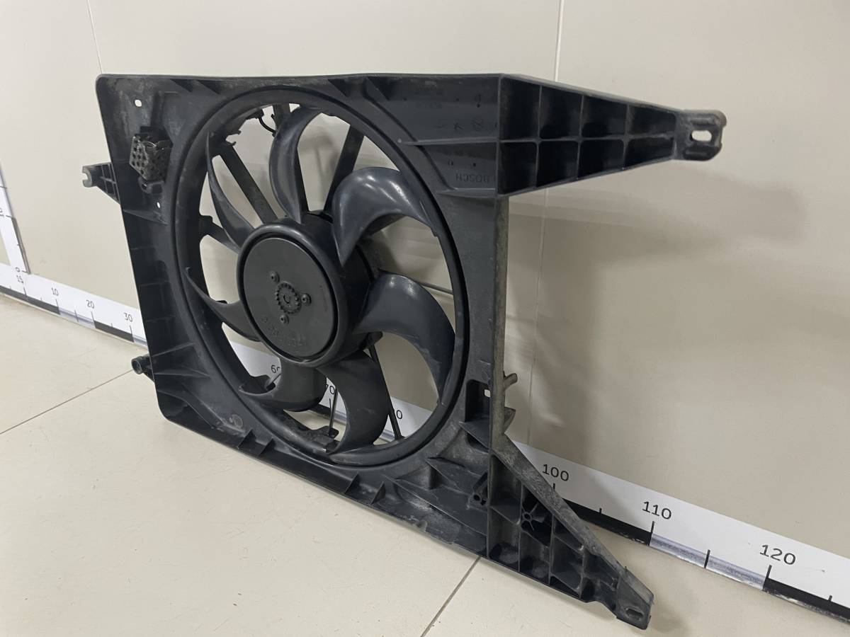 Диффузор вентилятора Renault Sandero 2009-2014