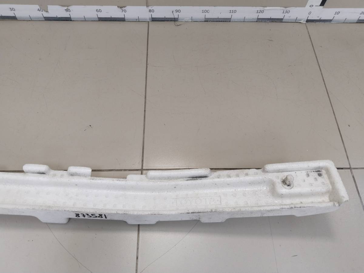 Наполнитель переднего бампера Toyota Prius (W20) 2003-2009