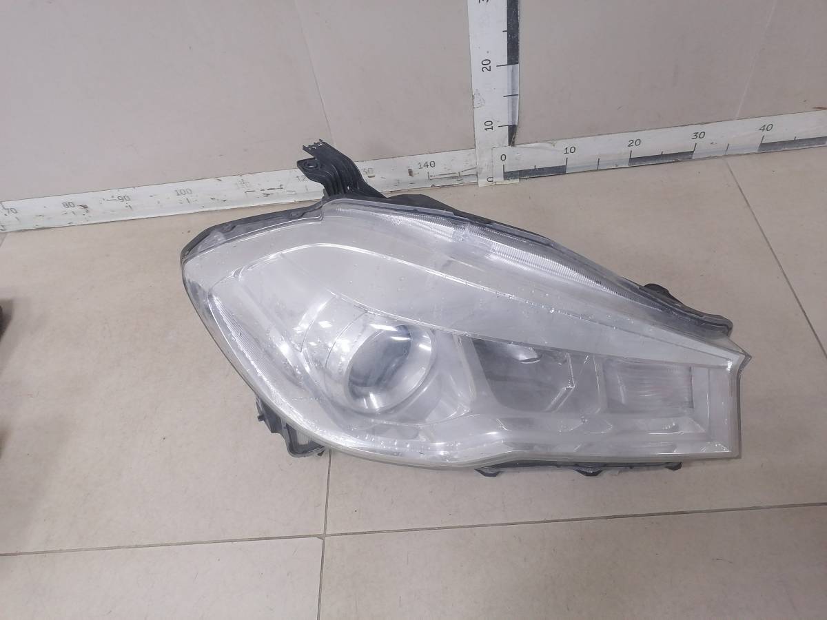 Фара правая Suzuki SX4 2013> Фара правая Suzuki SX4 2013>