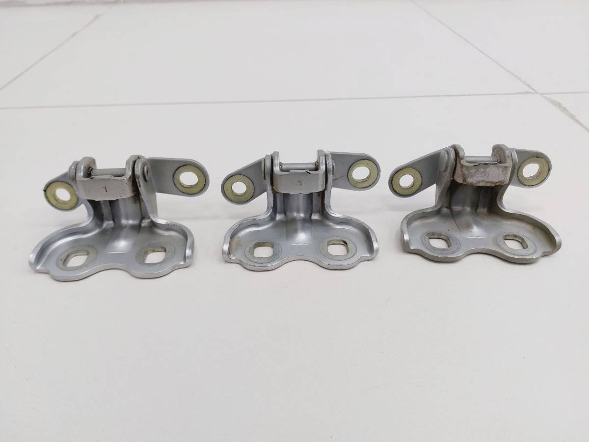 Петля двери Chevrolet Cobalt (T250) 2011-2015