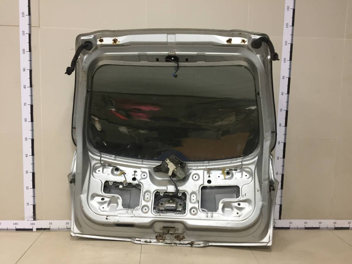 Дверь багажника со стеклом Nissan March (K12) 2002-2010