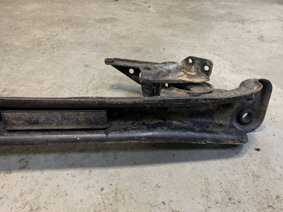 Балка подмоторная Nissan Almera (N16) 2000-2006