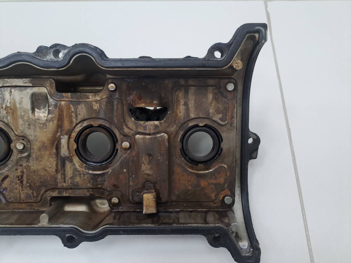 Крышка головки блока (клапанная) Toyota Land Cruiser (J100) 1998-2007