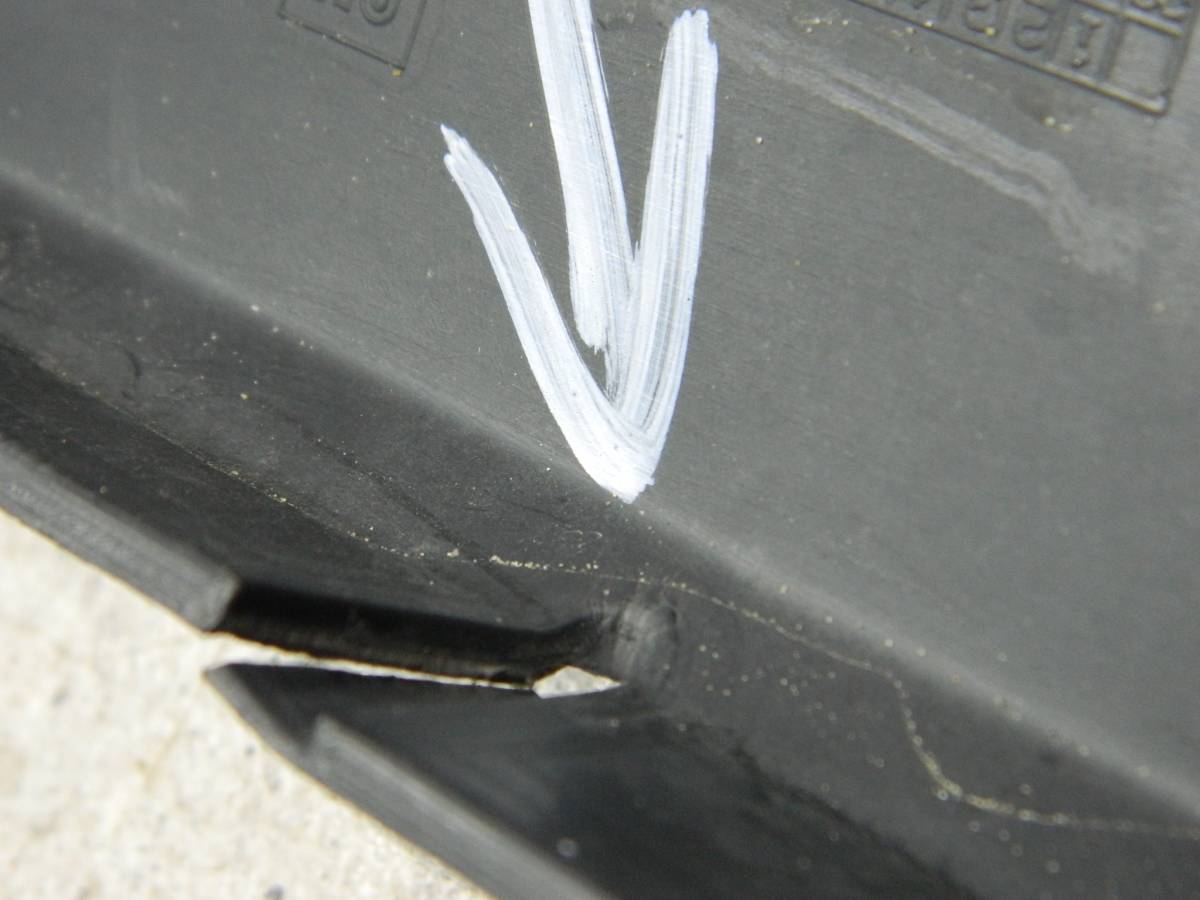 Молдинг задней правой двери Chevrolet Niva 2002-2009