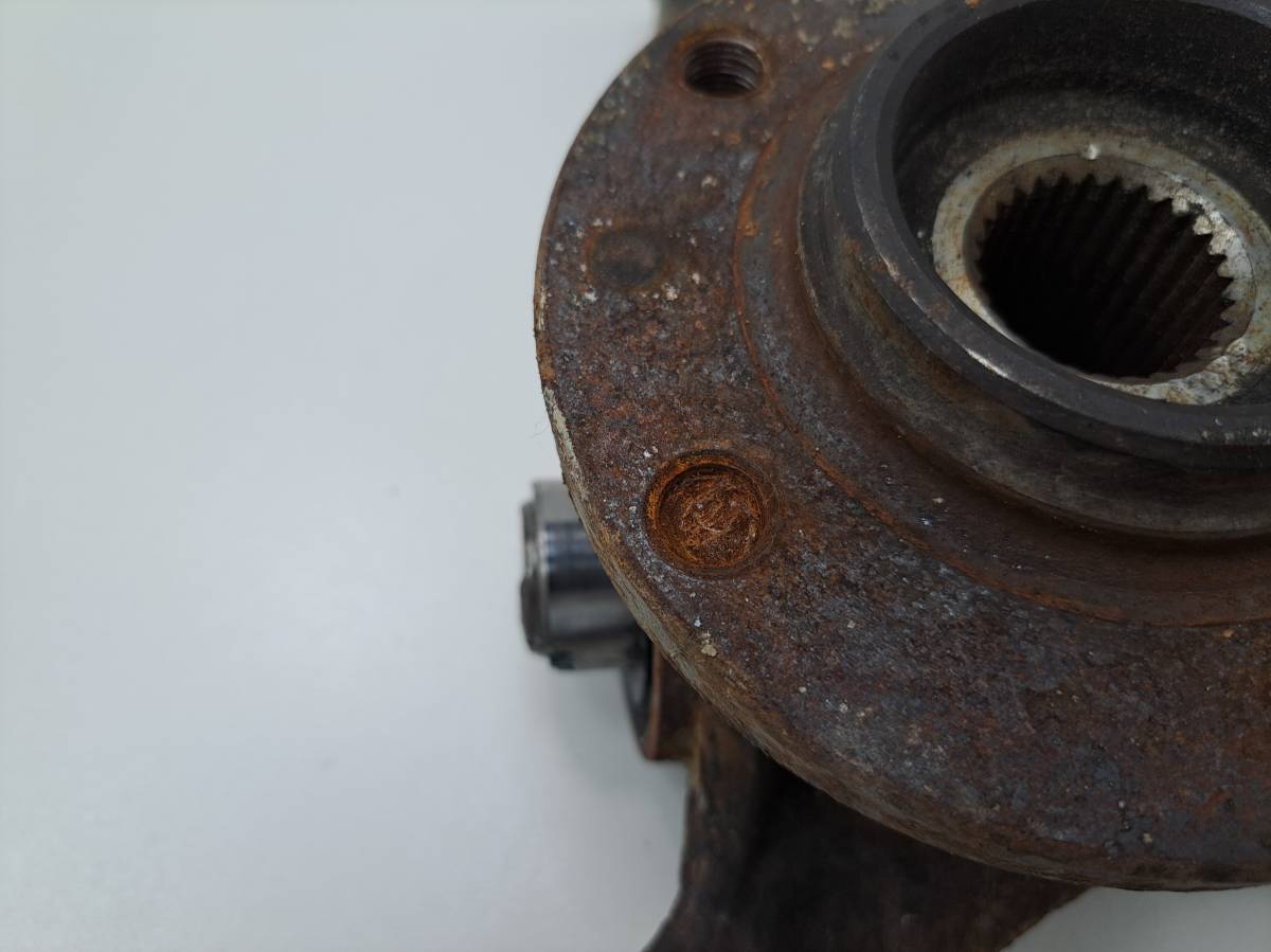 Кулак поворотный передний правый Peugeot 407 2004-2010