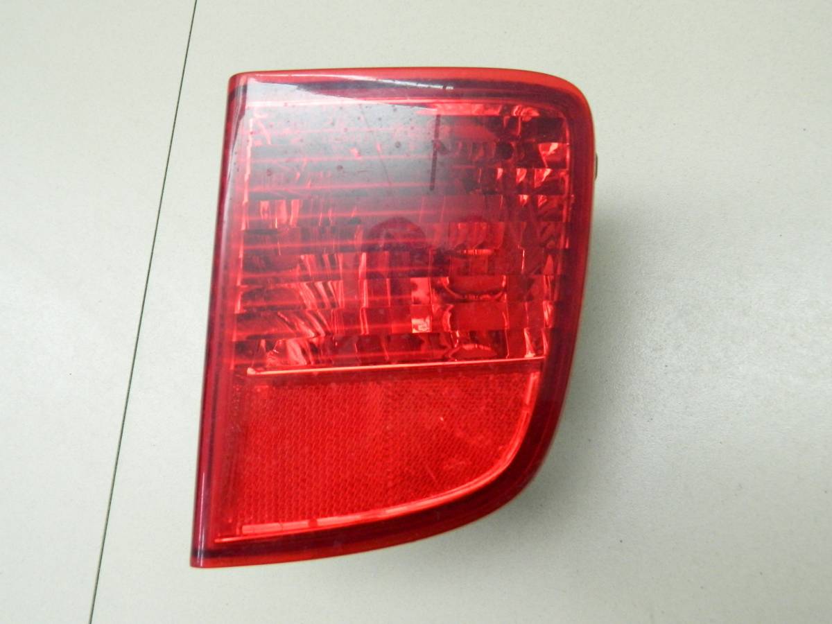 Фонарь задний в бампер правый Lexus LX570 (J200) 2007-2015