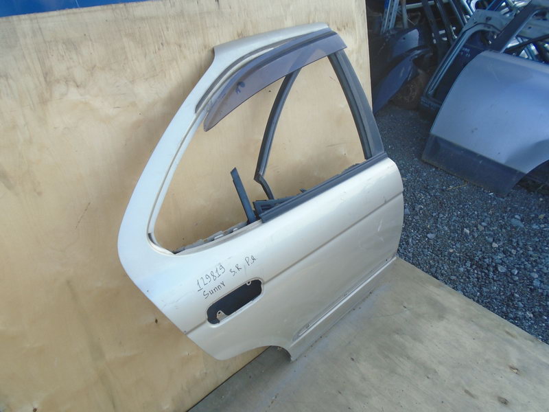 Дверь задняя правая для Nissan Sunny (B15) 1998-2004