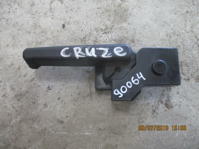 Ручка открывания капота для Chevrolet Cruze (J300) 2009-2016