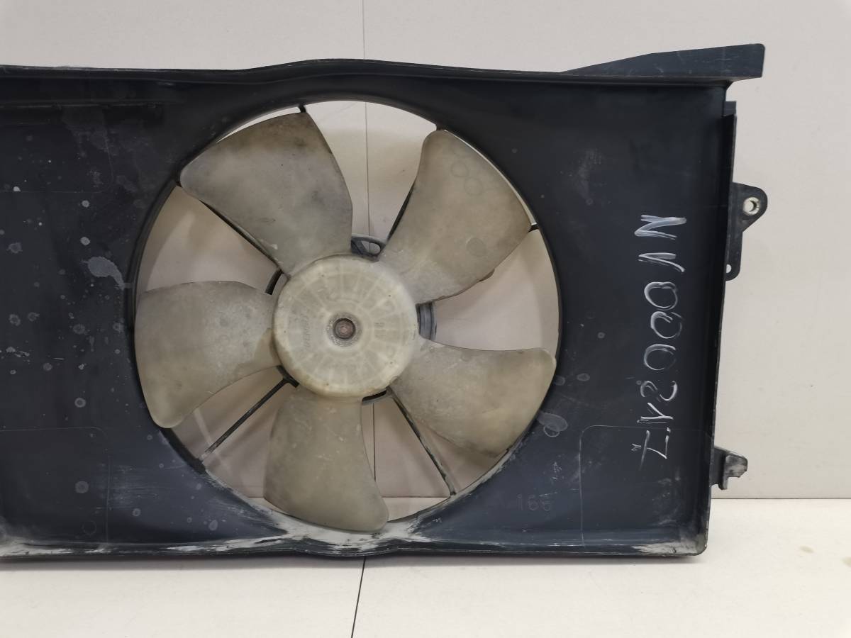 Вентилятор радиатора Toyota Verso (XP20) 1999-2006