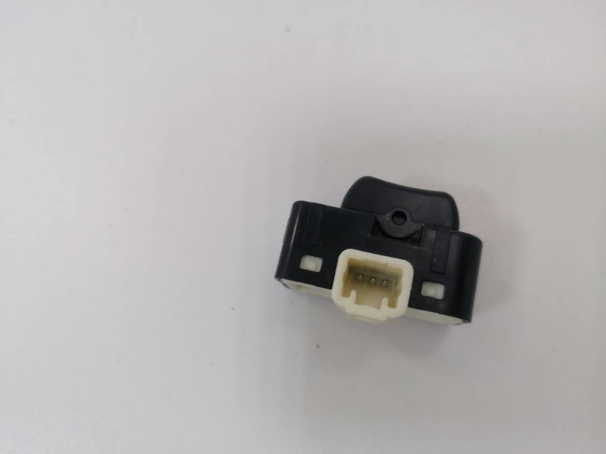 Кнопка многофункциональная Toyota  Celsior (F30) 2003