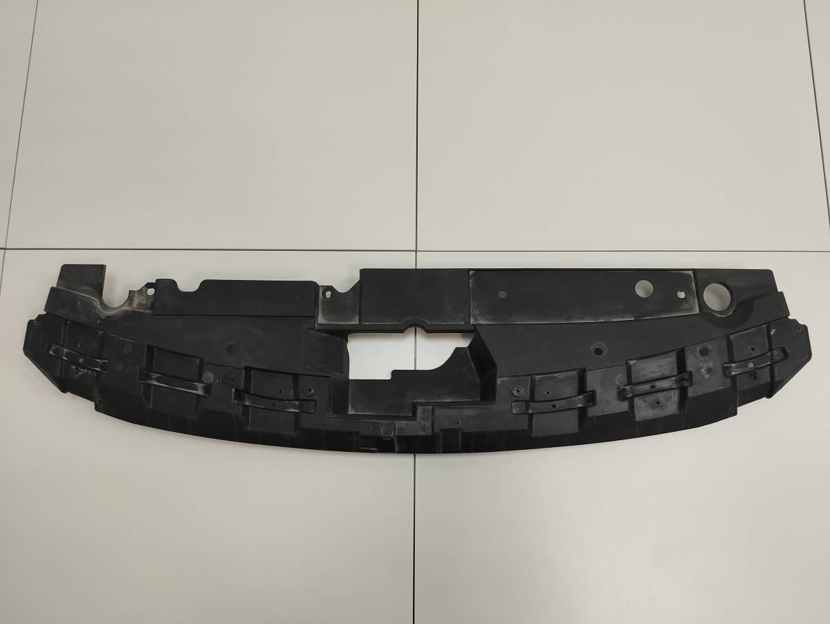 Кожух замка капота Kaiyi E5 2021