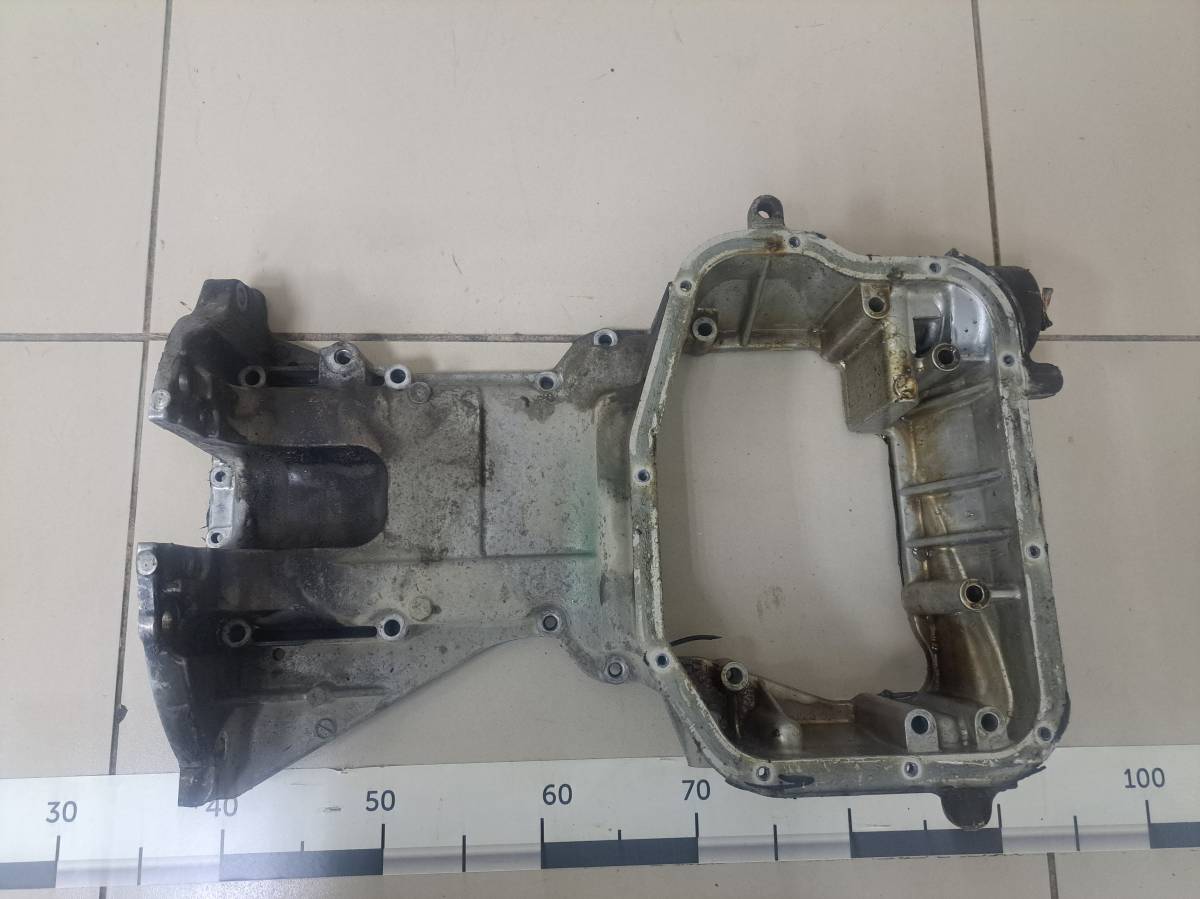 Поддон масляный двигателя Nissan Primera (P12) 2002-2007 Поддон масляный двигателя Nissan Primera (P12) 2002-2007