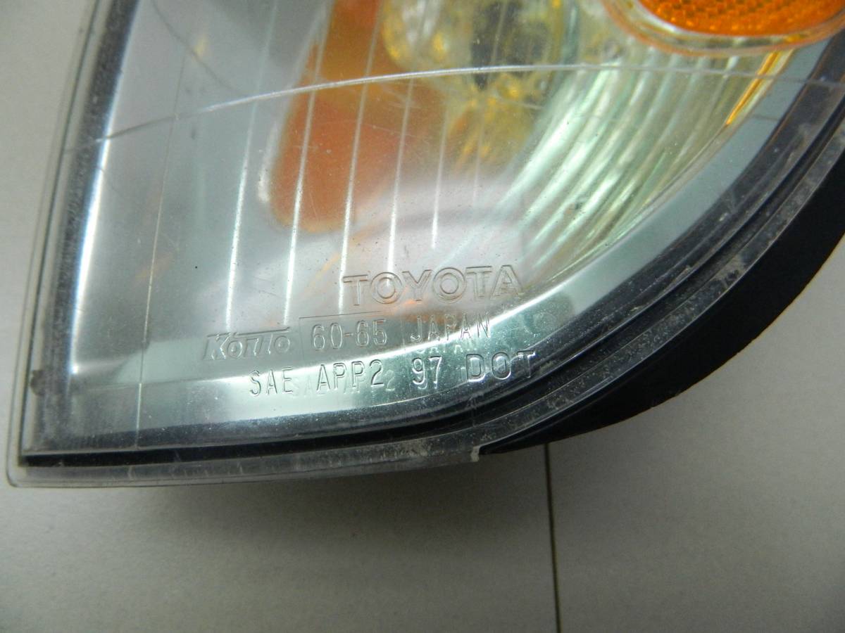 Указатель поворота левый Toyota Land Cruiser (J100) 1998-2007