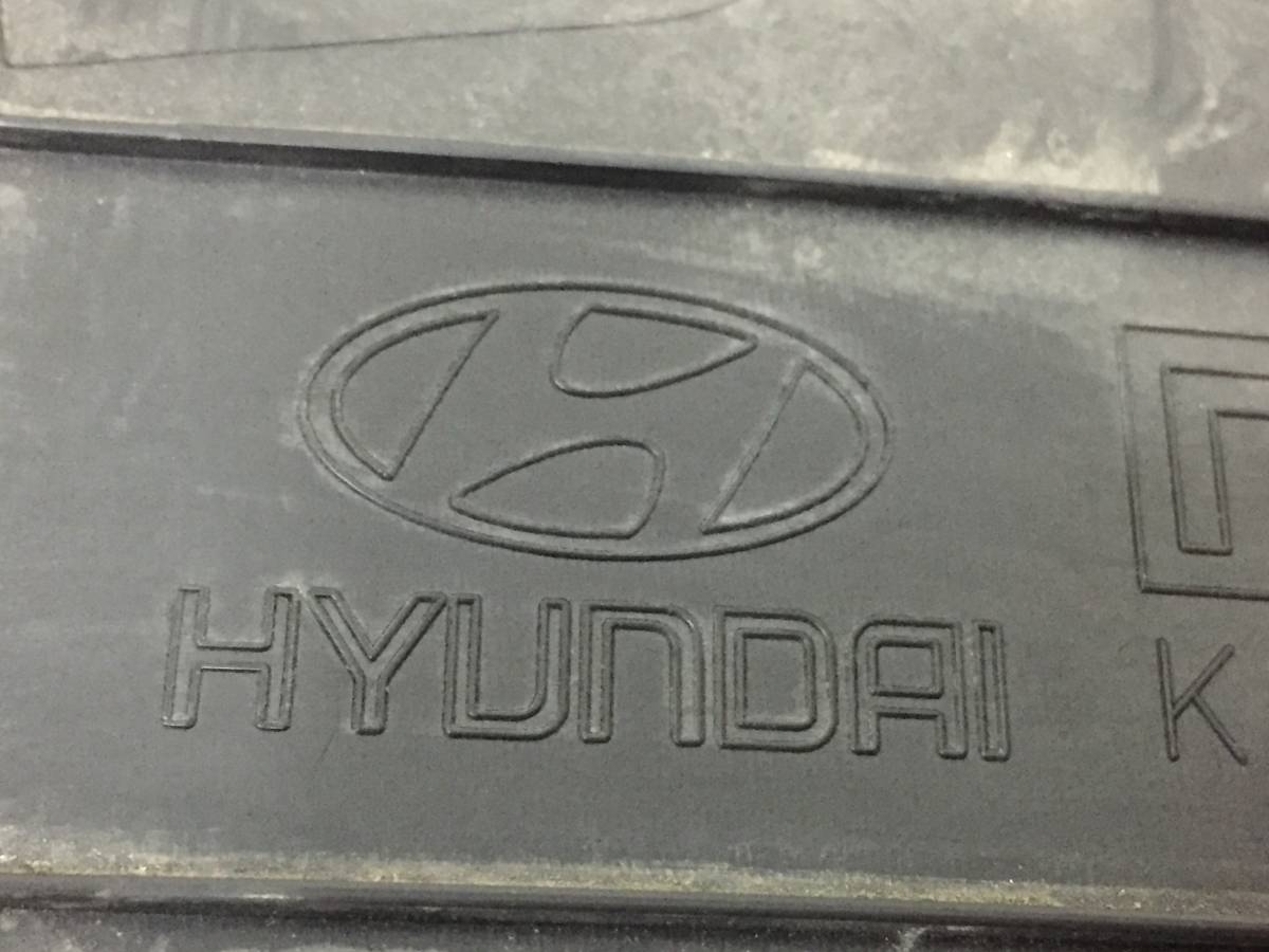 Обшивка двери передней левой Hyundai Solaris 2010-2017