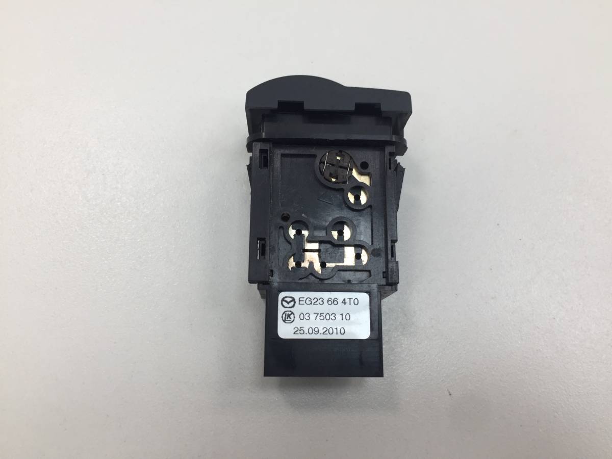 Кнопка курсовой устойчивости Mazda CX-7 (ER) 2006-2012