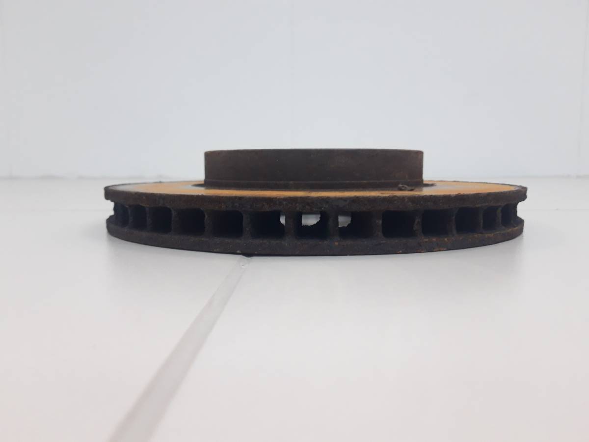 Диск тормозной передний Toyota Camry (XV30) 2001-2006