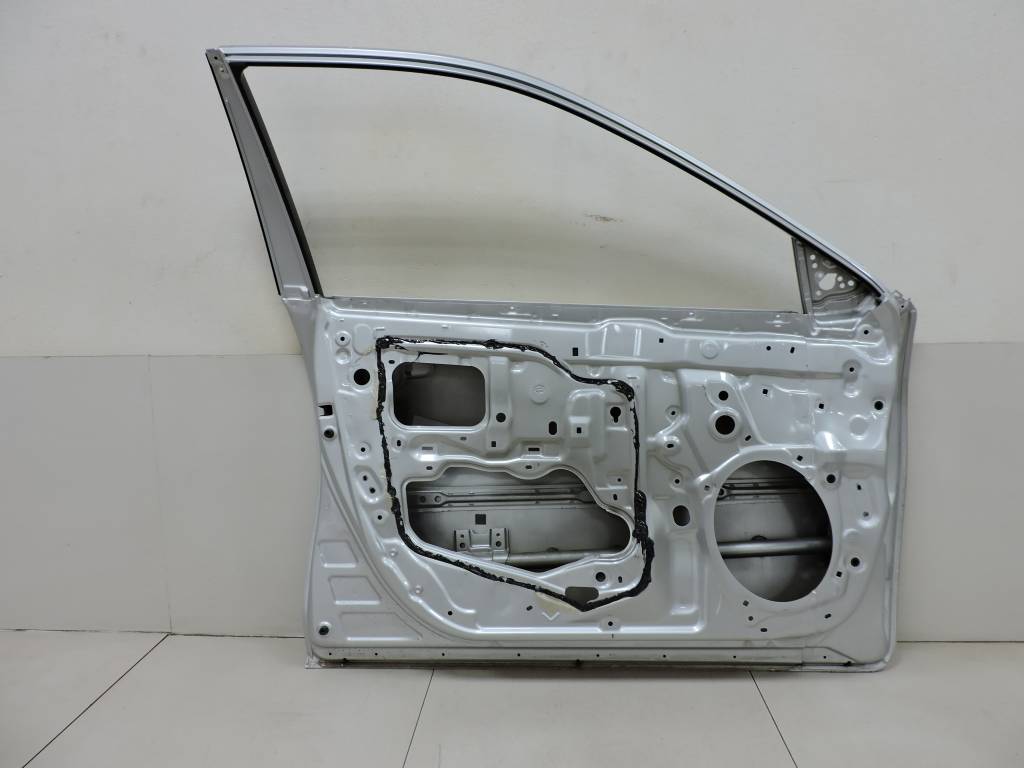 Дверь передняя левая Toyota Camry (V50) 2011-2017