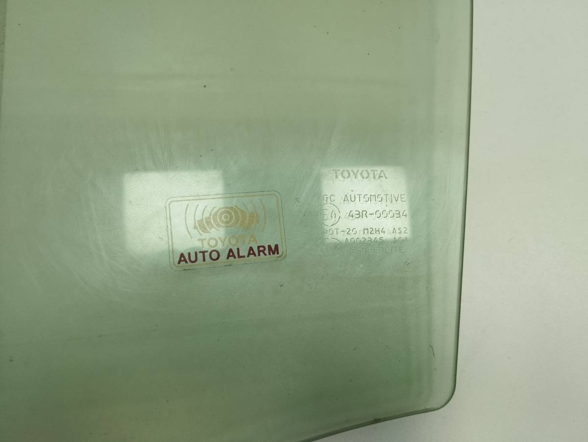 Стекло двери передней левой Toyota Highlander (U40) 2007-2013