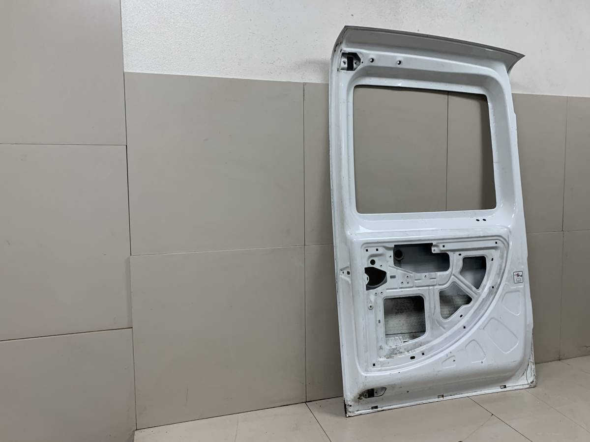 Дверь задняя левая Fiat Doblo (223) 2005-2015