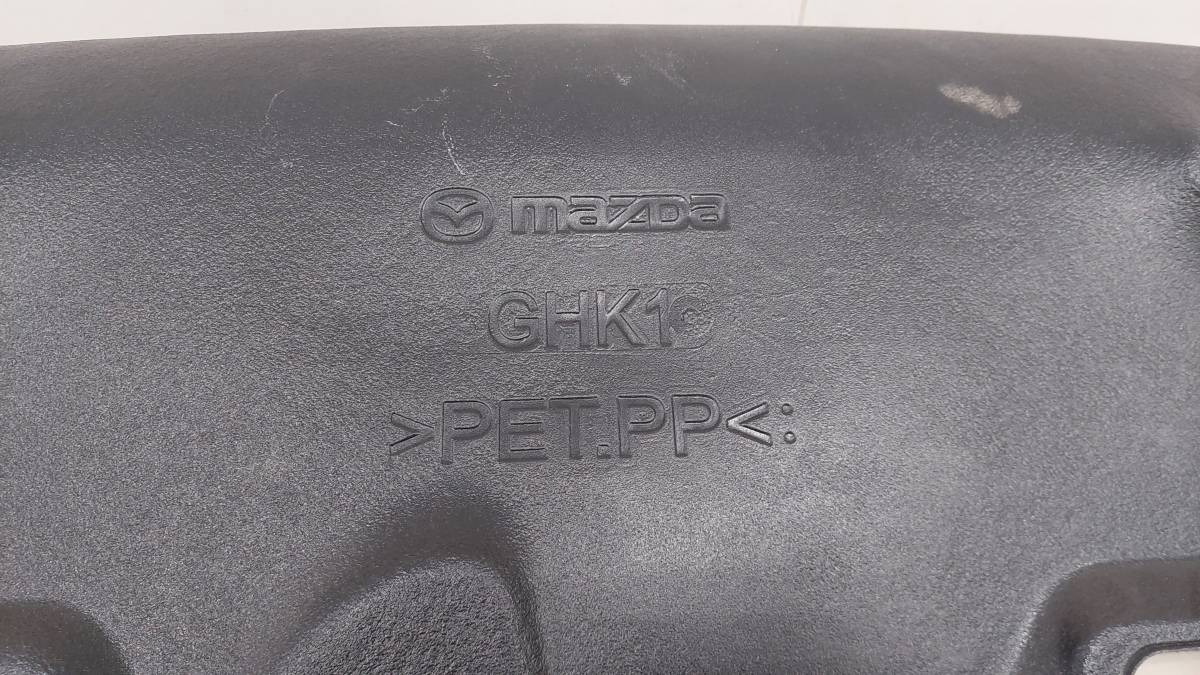 Обшивка крышки багажника Mazda Mazda 6 (GJ) 2013-2016