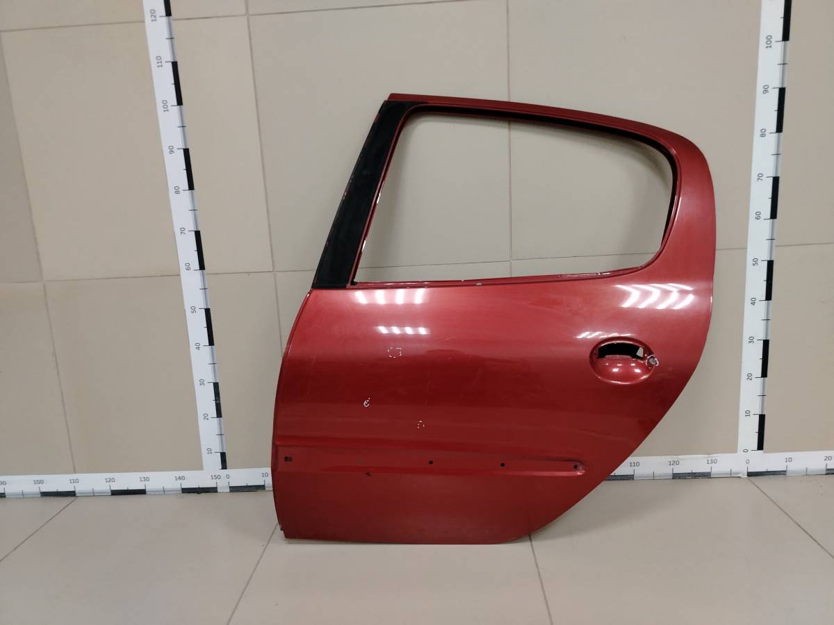 Дверь задняя левая Peugeot 206 1998-2012