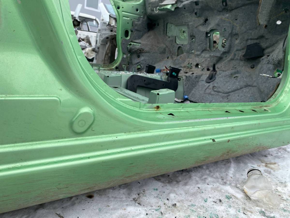 Порог со стойкой правый Suzuki SX4 2006-2013