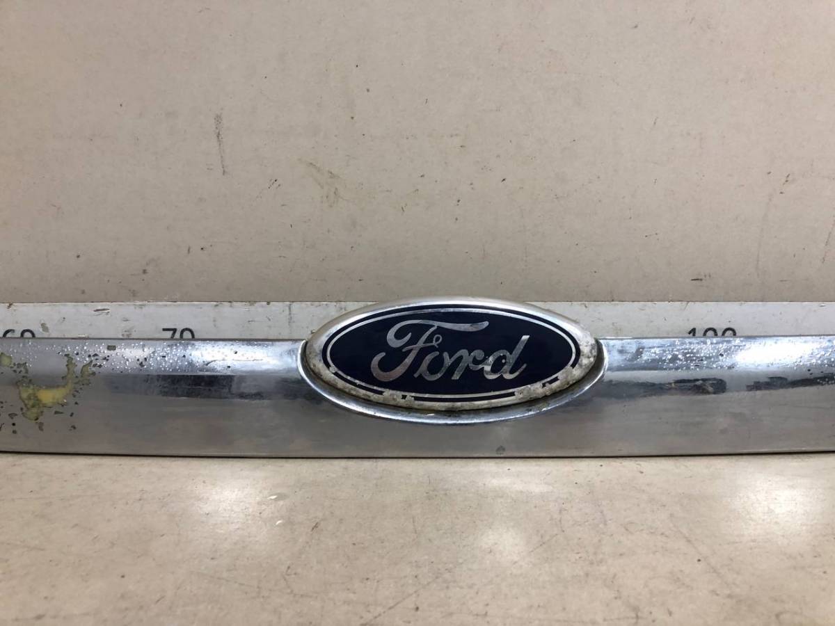 Накладка двери багажника Ford Focus 2 (DB) 2008-2011