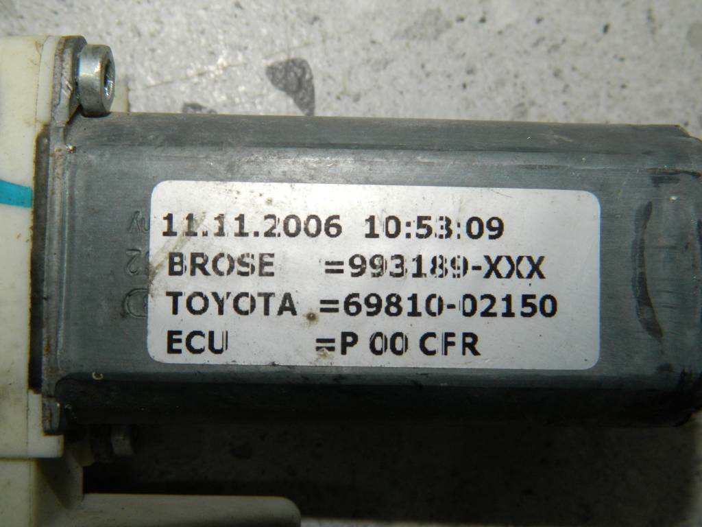 Стеклоподъемник электр. передний правый Toyota Corolla E120 2001-2007