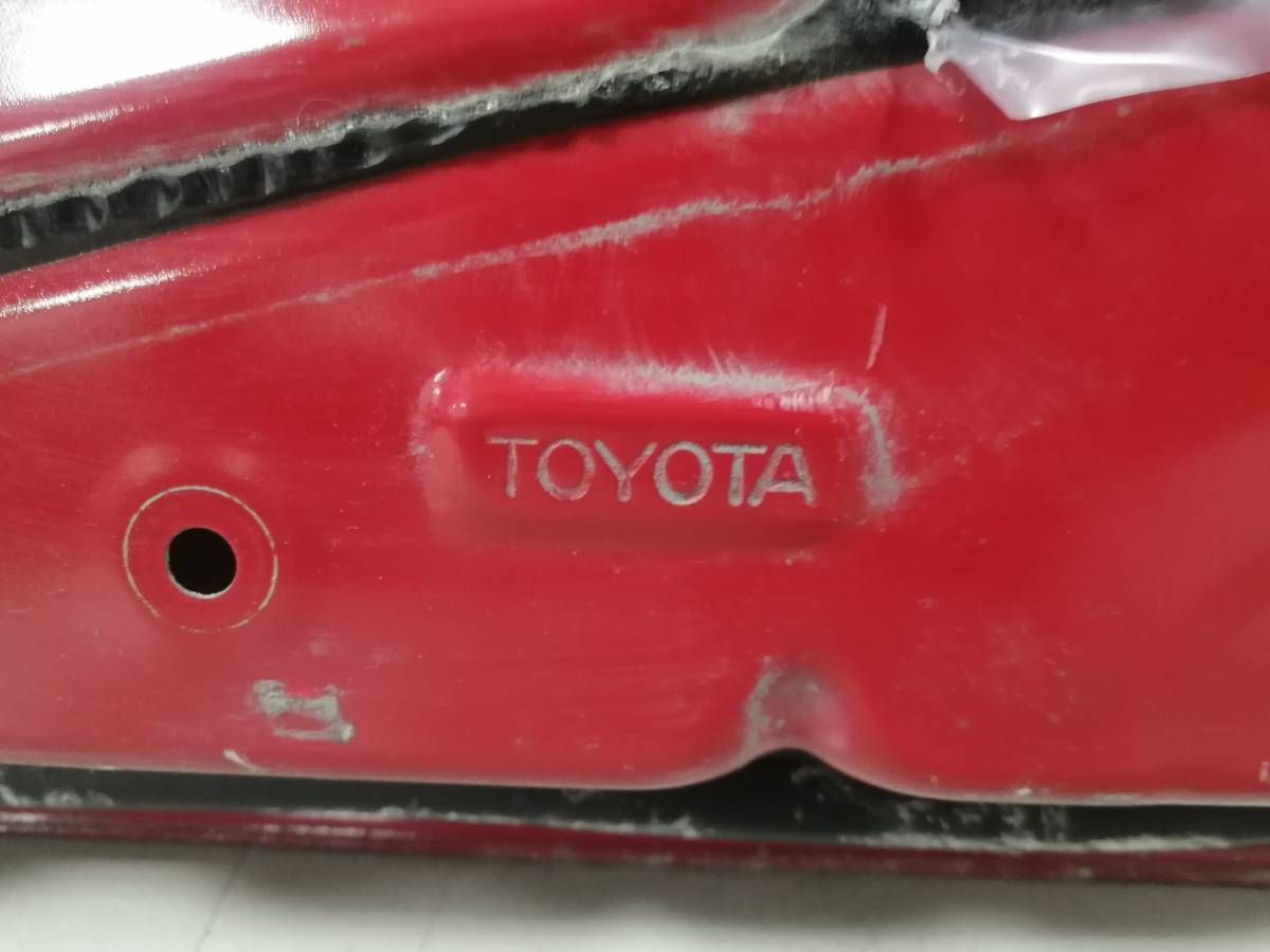 Дверь передняя правая Toyota Ist (XP60) 2001-2007