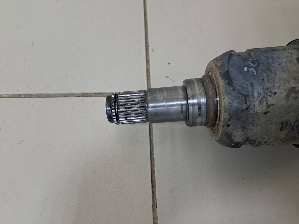 Полуось передняя Toyota Land Cruiser Prado (J120) 2002-2009