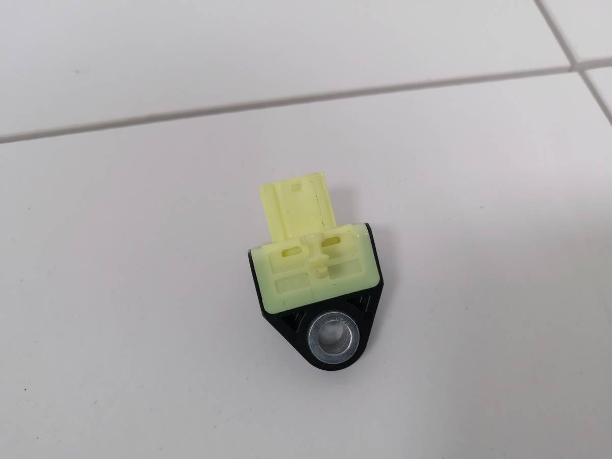 Датчик AIR BAG Toyota Rav 4 (XA50) 2018>