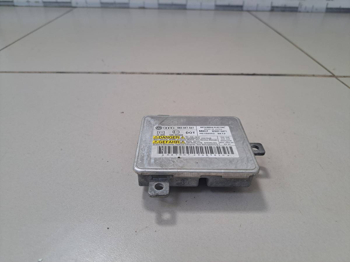 Блок ксеноновой лампы Audi Q7 (4L) 2005-2015