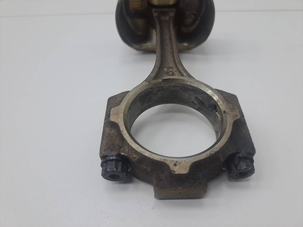 Поршень с шатуном Toyota Land Cruiser (J100) 1998-2007