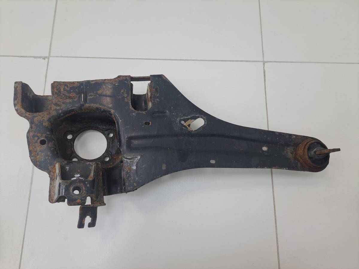 Рычаг задний продольный правый Mazda CX-7 (ER) 2006-2012