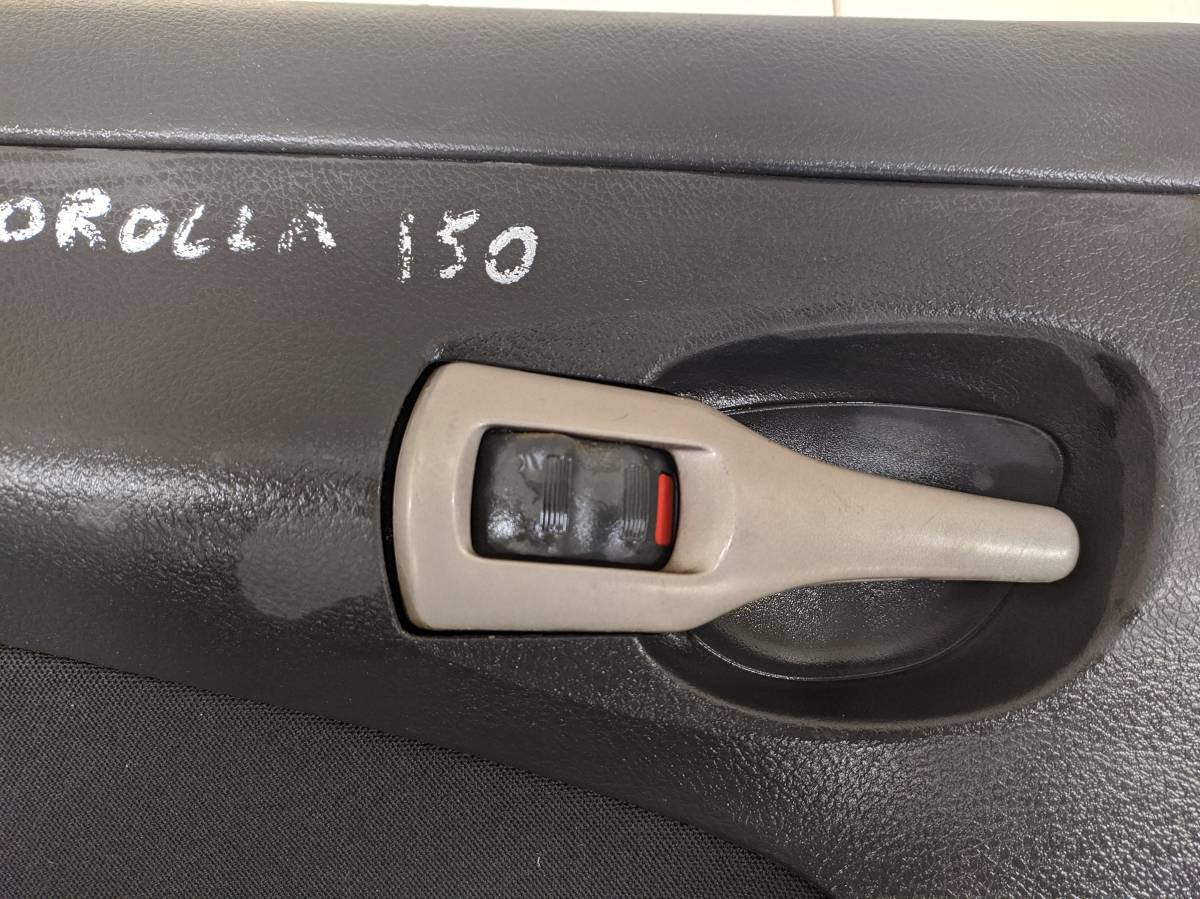 Обшивка двери задней левой Toyota Corolla E150 2006-2013