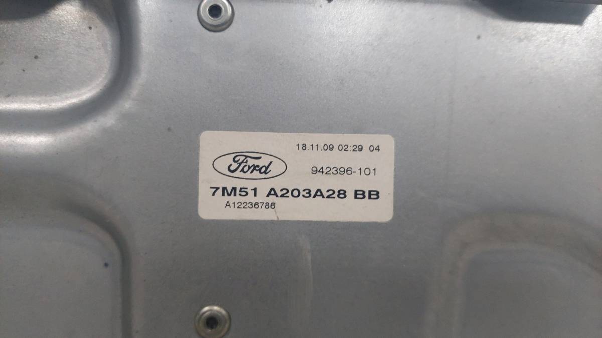 Стеклоподъемник электр. передний правый Ford Focus 2 (DB) 2008-2011