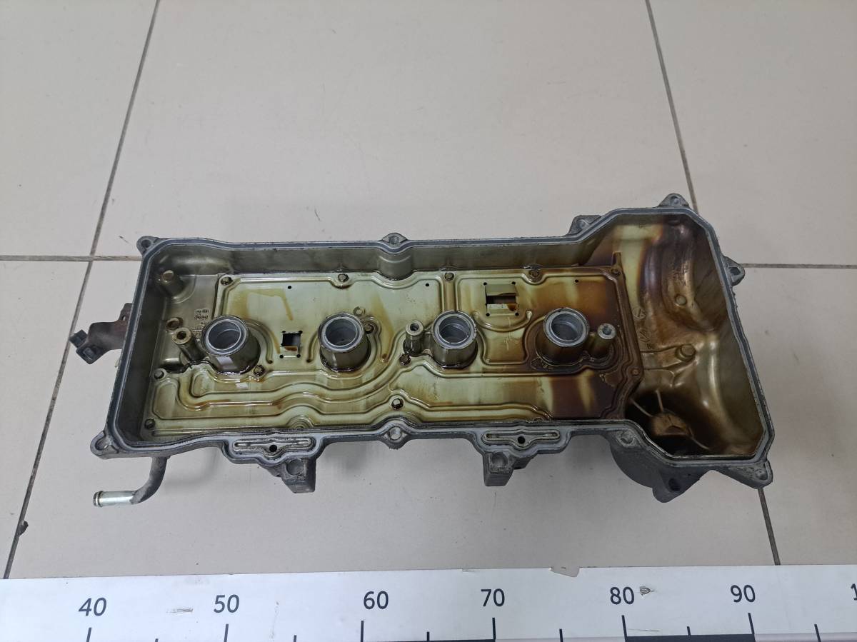 Крышка головки блока (клапанная) Nissan Tiida (C11) 2007-2014 Крышка головки блока (клапанная) Nissan Tiida (C11) 2007-2014
